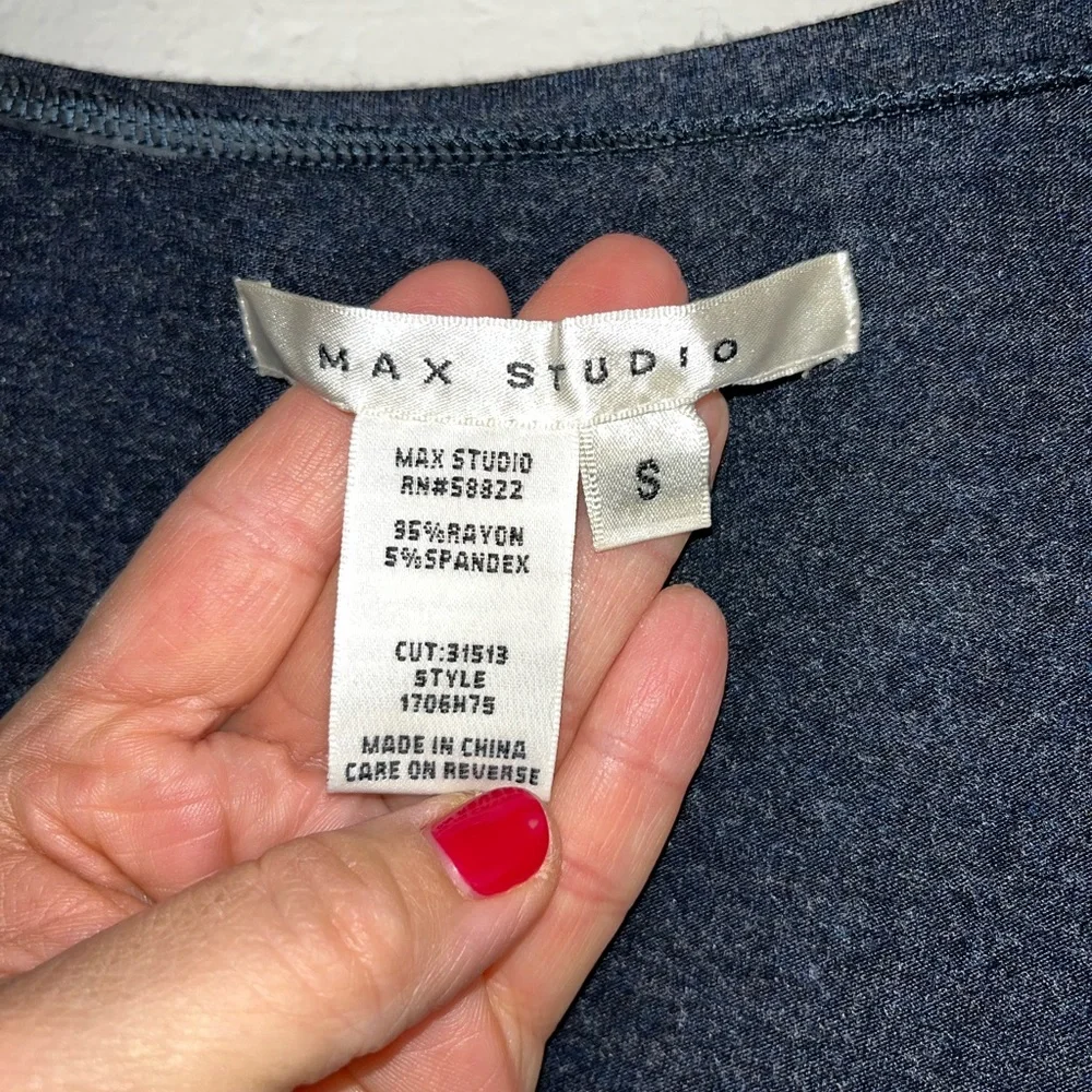 Max Studio Loose Fit V Neck Tank Top Small Navy Blue - Picture 4 of 7